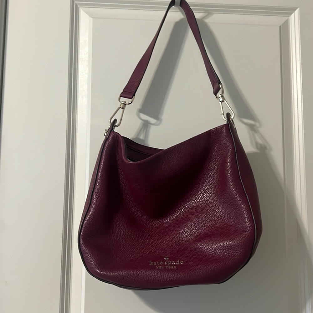 Kate spade pebbled leather shoulder bag